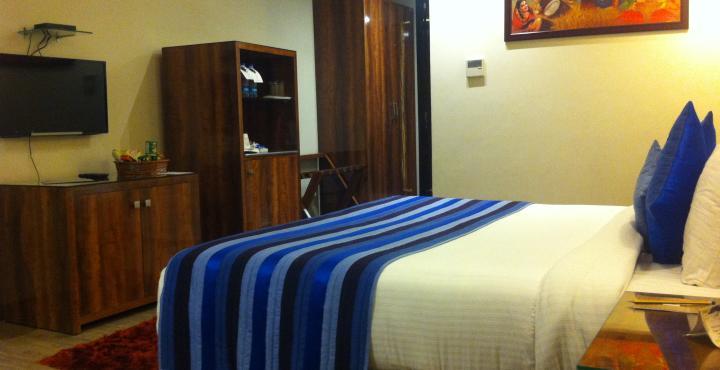 One Earth Avaas Hotel Amritsar Bagian luar foto
