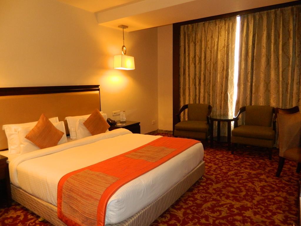 One Earth Avaas Hotel Amritsar Bagian luar foto